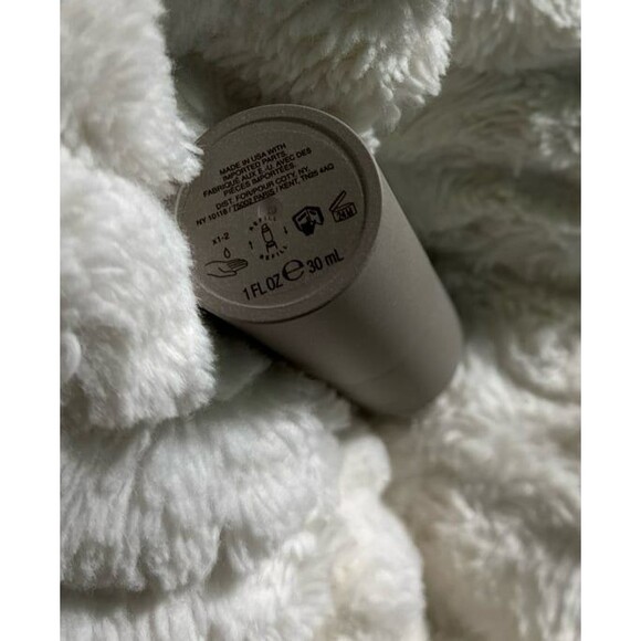 SKKN by Kim Night Oil Restoring Treatment - 1 fl oz. / 30 mL - Picture 3 of 3